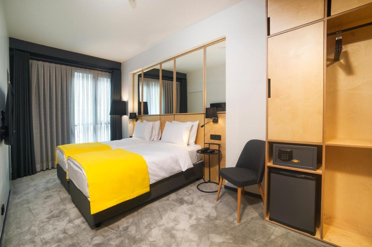 Trip Park Hotel Istanbul Bagian luar foto